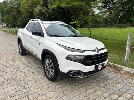 FIAT TORO 2.0 16V TURBO DIESEL VOLCANO 4WD AT9
